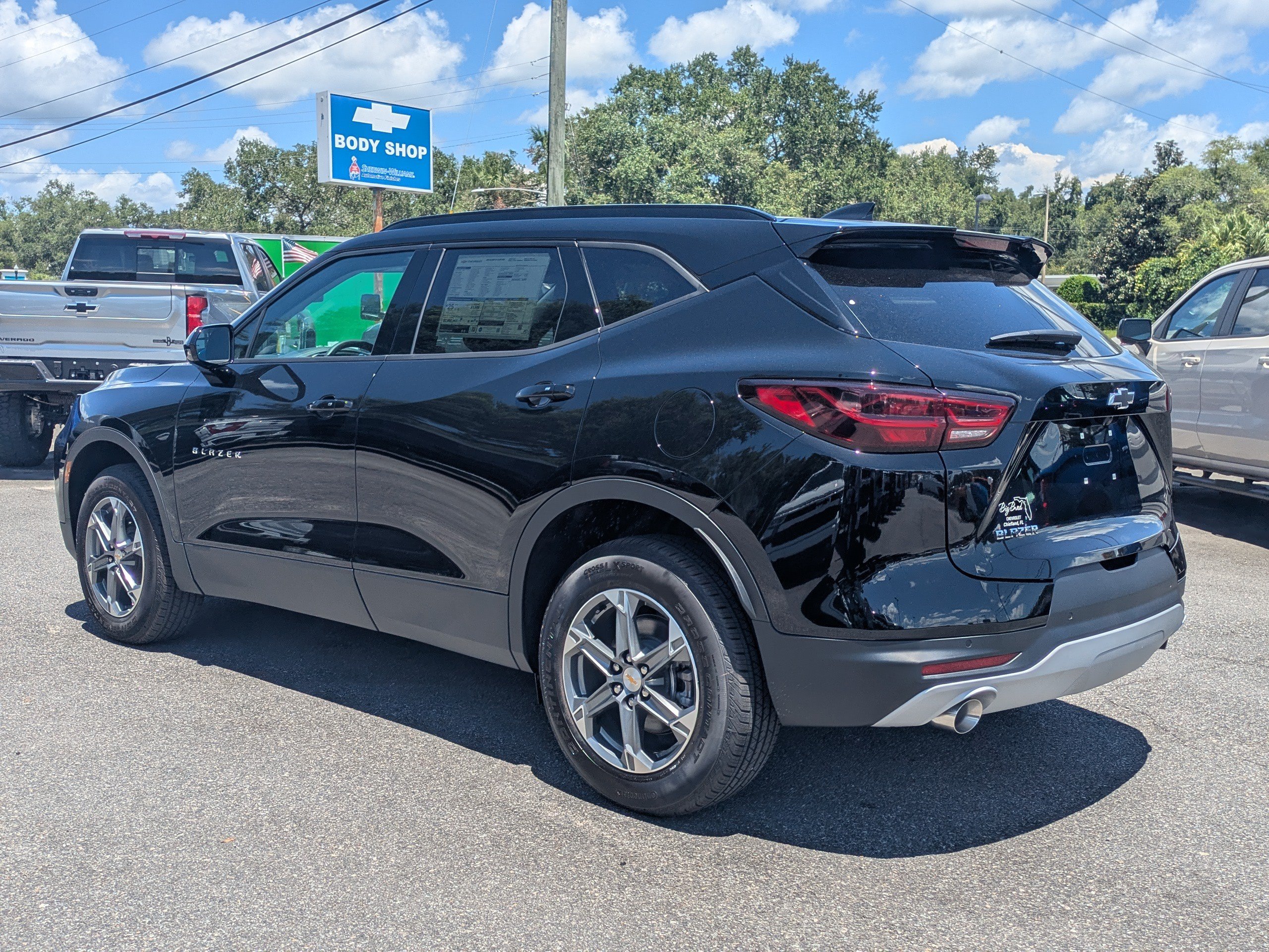 New 2026 Chevrolet Blazer LT w/ Convenience Package FWD image 6