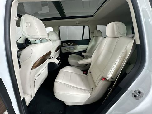 New 2026 Mercedes-Benz GLS 450 4MATIC image 26