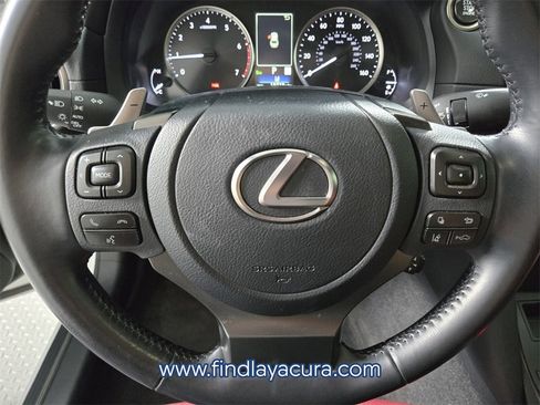 Used 2022 Lexus IS 300 image 18