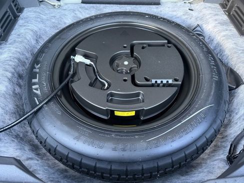 Certified 2023 Nissan Rogue SV image 10