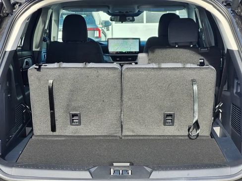 New 2026 Ford Explorer Active AWD/4WD image 33