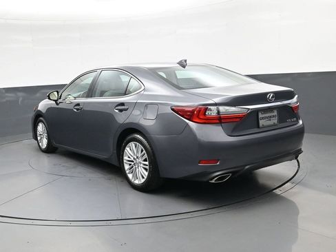 Used 2017 Lexus ES 350 w/ Premium Package FWD image 5