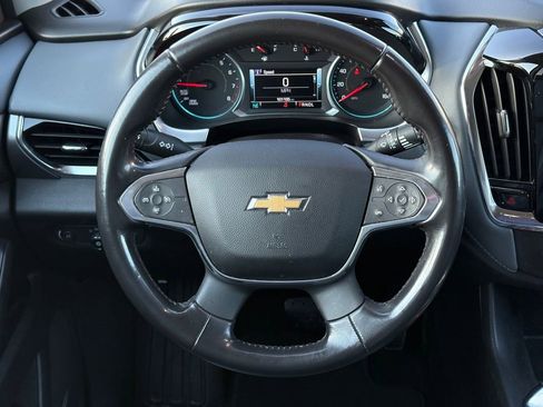 Used 2019 Chevrolet Traverse LT w/ LT Premium Package FWD image 31