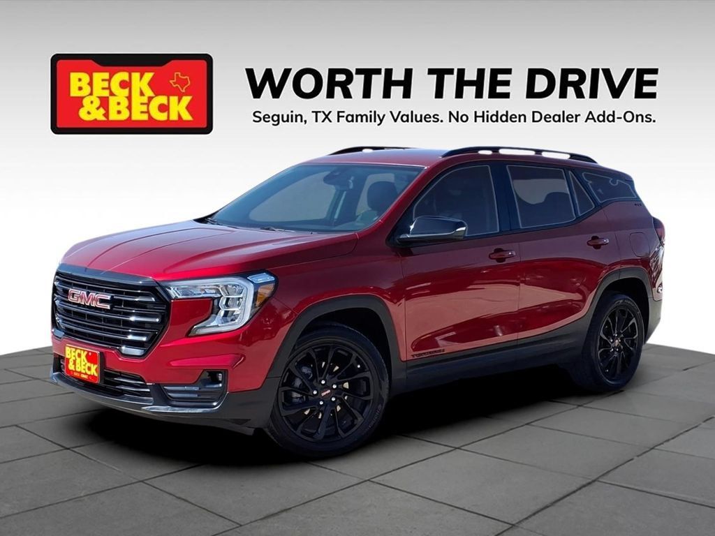 Used 2024 GMC Terrain SLT w/ Elevation Edition FWD image 1
