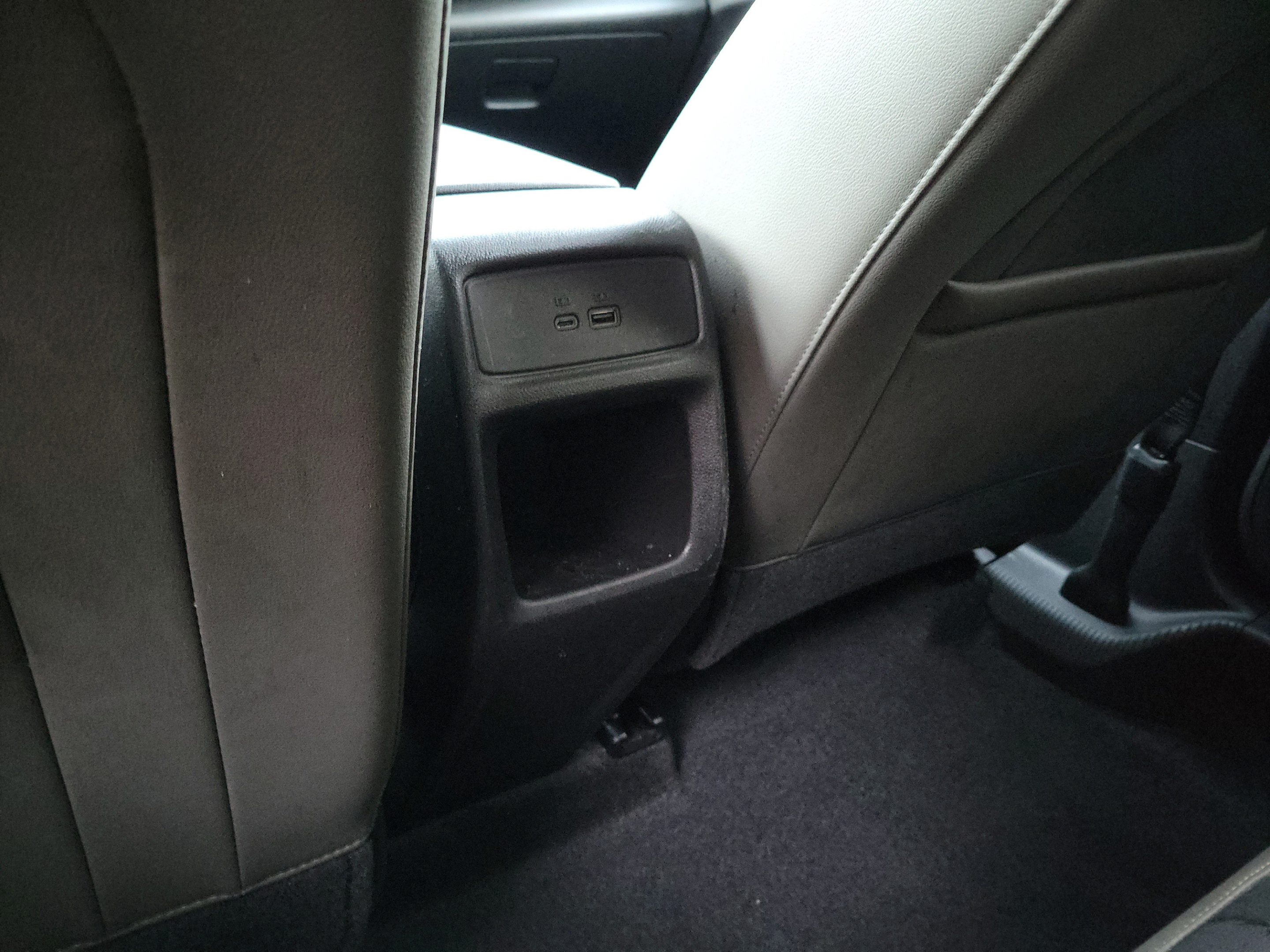 Used 2024 Chevrolet Trax ACTIV w/ Sunroof Package FWD image 15