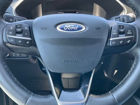 Used 2022 Ford Escape SE w/ SE Sport Appearance Package FWD image 44