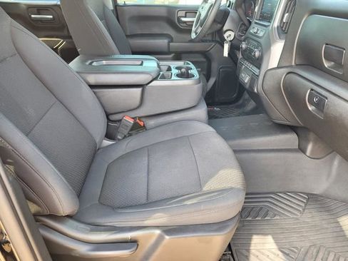 Used 2021 Chevrolet Silverado 1500 Custom Trail Boss image 23