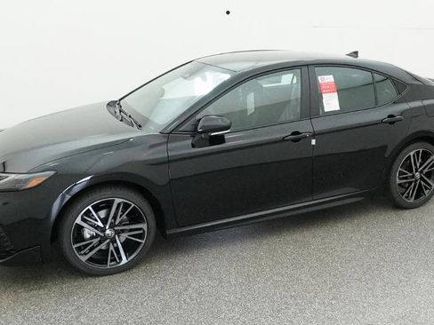 New 2026 Toyota Camry XSE FWD image 5