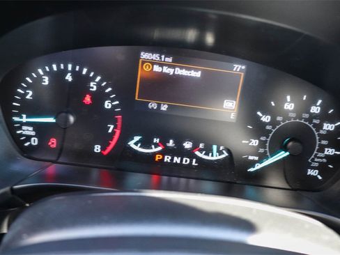 Used 2020 Ford Escape SE image 28