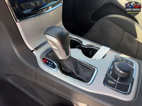 Used 2019 Jeep Grand Cherokee SRT AWD/4WD image 24