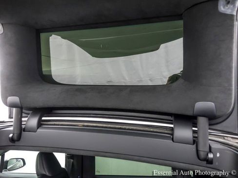 Used 2021 Tesla Model X Long Range image 39