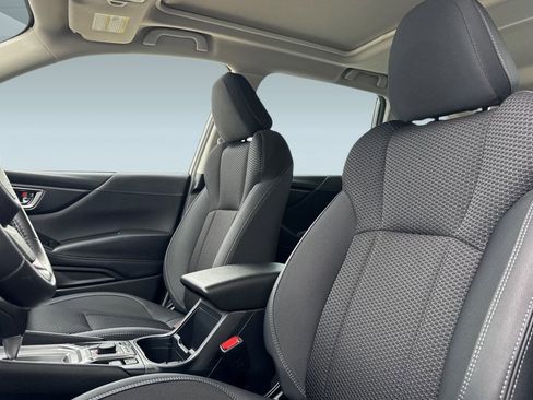 Used 2023 Subaru Forester Premium image 25