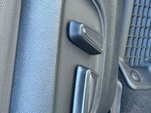 Certified 2023 Toyota Sienna LE image 25