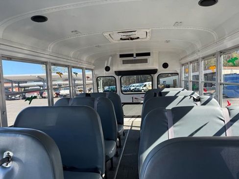 Used 2005 Chevrolet Express 3500 w/ School Bus Package image 10