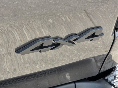 New 2026 RAM 1500 Express AWD/4WD image 27