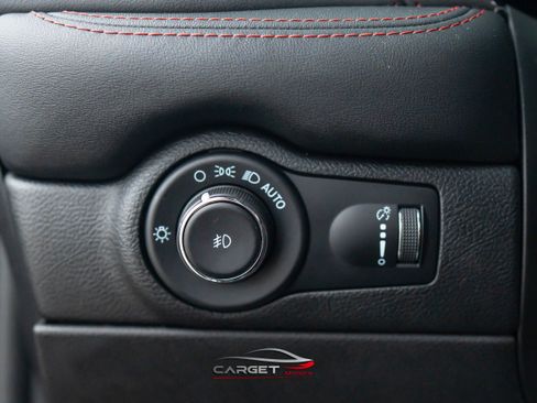 Used 2023 Dodge Durango R/T image 39