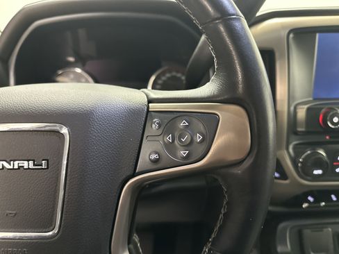 Used 2015 GMC Sierra 1500 Denali image 20