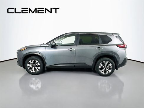 Used 2023 Nissan Rogue SV FWD image 6