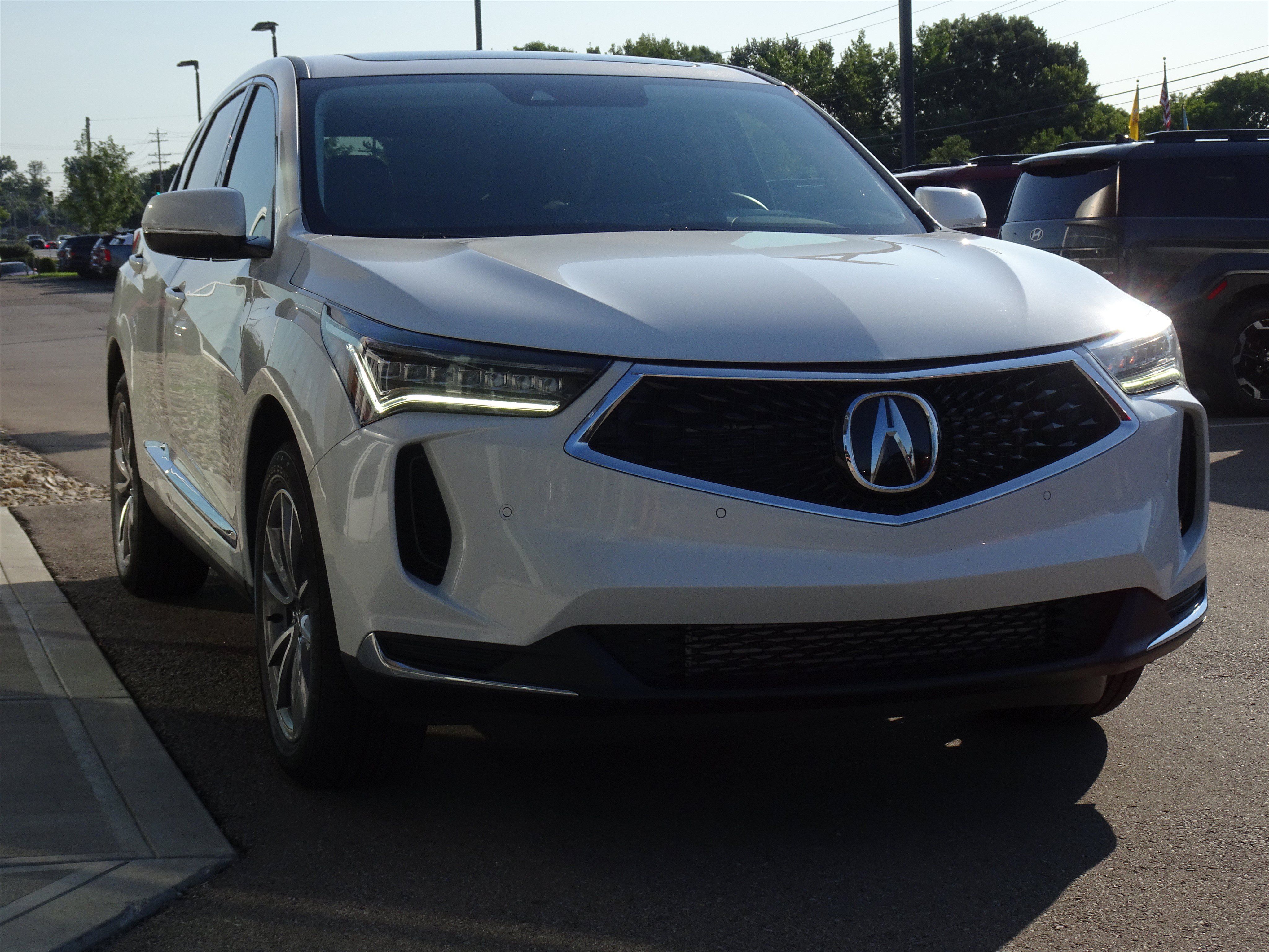 Used 2022 Acura RDX w/ Technology Package AWD/4WD image 6