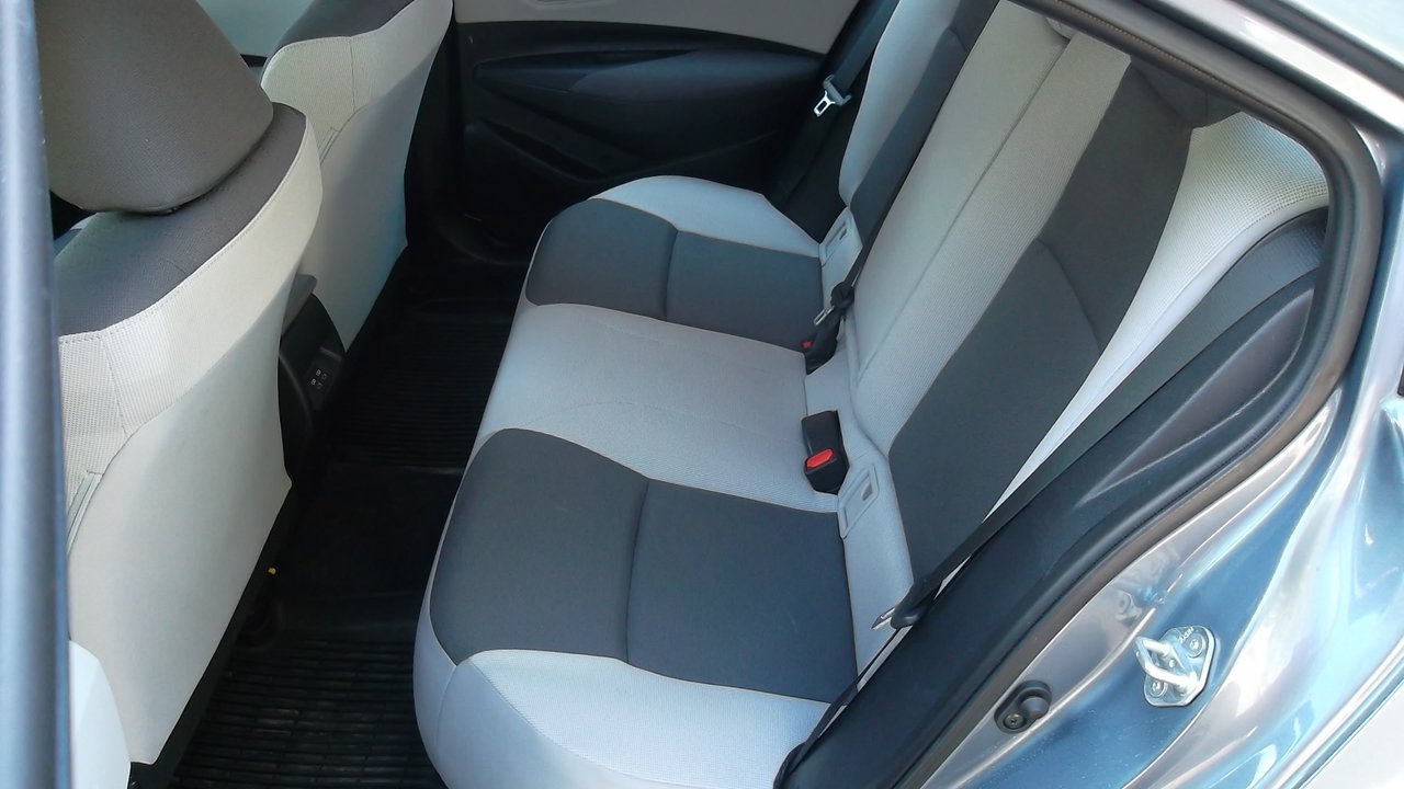 Used 2024 Toyota Corolla LE FWD image 8