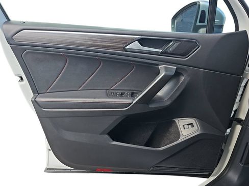 Used 2024 Volkswagen Tiguan Wolfsburg Edition FWD image 25