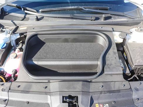 Certified 2025 Hyundai Ioniq 6 SEL image 35