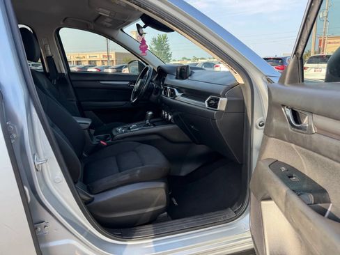Used 2018 MAZDA CX-5 Sport FWD image 12