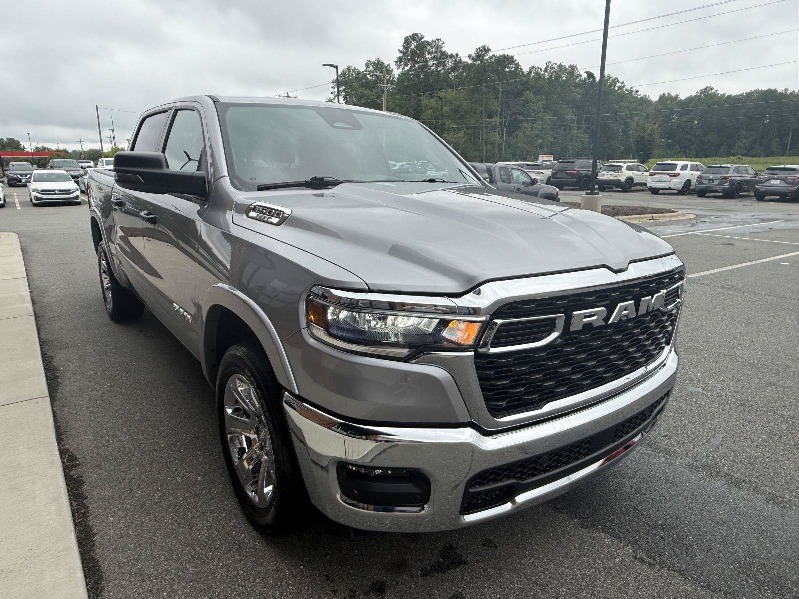 Used 2025 RAM 1500 Big Horn AWD/4WD image 23