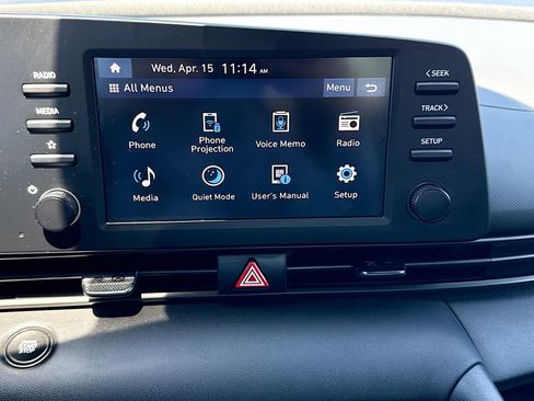 Used 2025 Hyundai Elantra Sport image 27