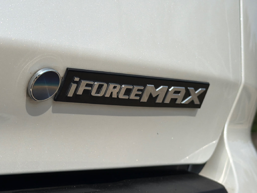 Used 2025 Toyota Sequoia Capstone AWD/4WD image 11