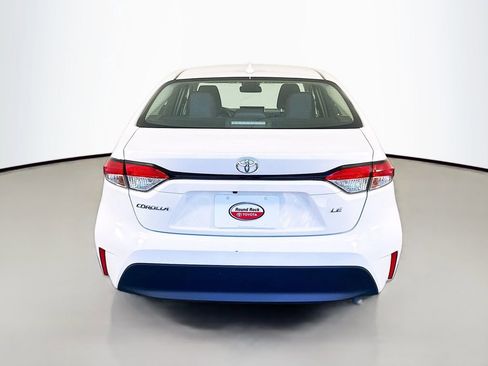 Used 2024 Toyota Corolla LE image 6