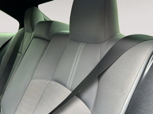 Used 2024 Toyota Corolla SE FWD image 13