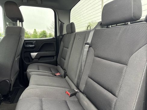 Used 2018 Chevrolet Silverado 1500 LT w/ All Star Edition AWD/4WD image 18