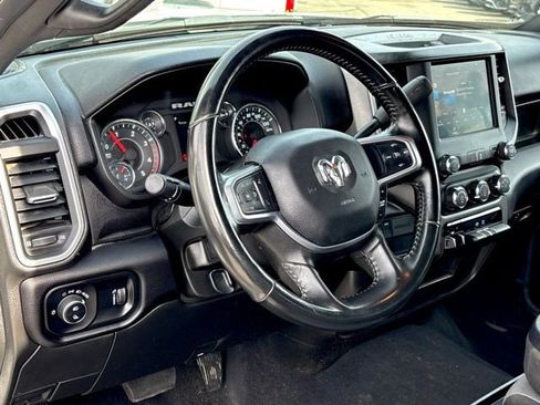 Used 2024 RAM 3500 Big Horn image 12