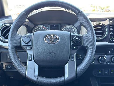 Certified 2023 Toyota Tacoma TRD Off-Road w/ TRD Premium Off Road Package AWD/4WD image 19