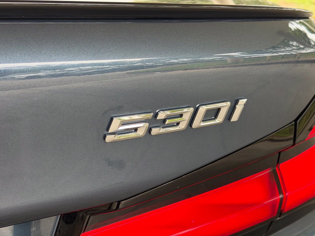 Used 2023 BMW 530i w/ M Sport Package RWD image 19