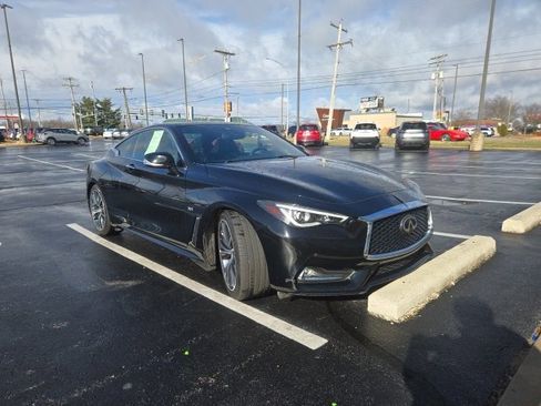Used 2019 INFINITI Q60 3.0t Luxe w/ Essential Package image 1