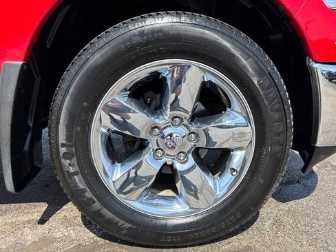 Used 2017 RAM 1500 Big Horn AWD/4WD image 30