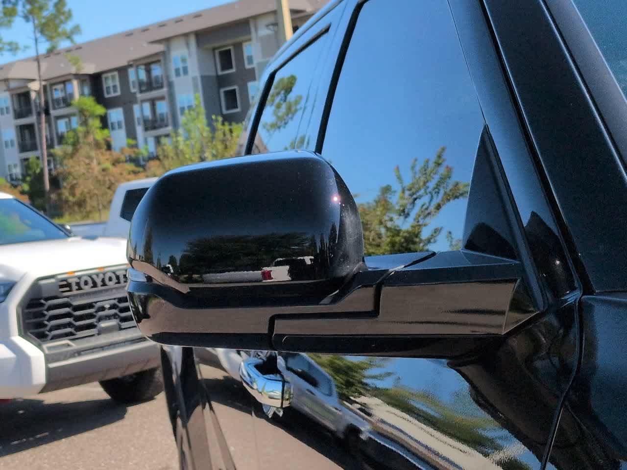 Certified 2026 Toyota Tundra Limited AWD/4WD image 12