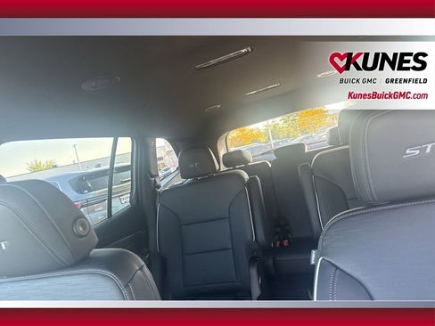 New 2026 Buick Enclave Sport Touring w/ LPO, Floor Liner Package image 36