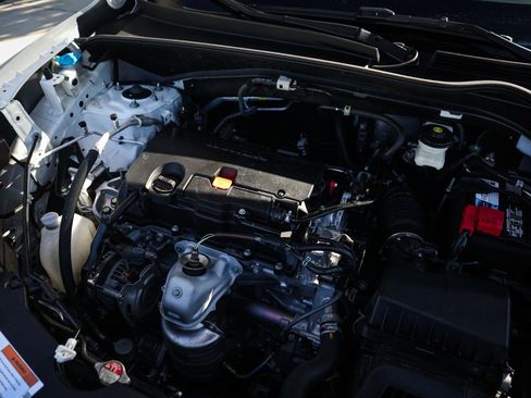 Certified 2023 Honda HR-V LX image 32