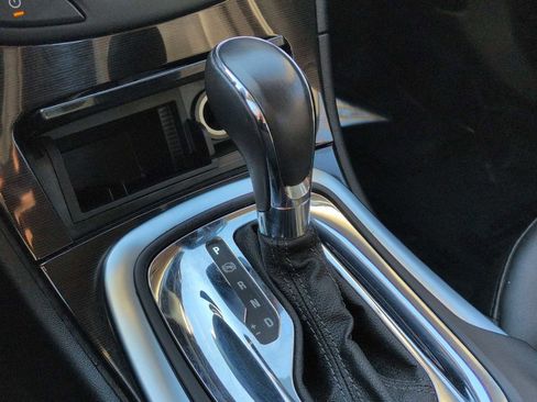 Used 2014 Buick Regal image 33