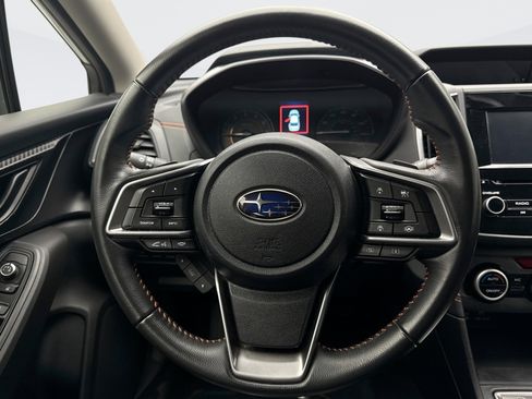 Used 2023 Subaru Crosstrek 2.0i Premium image 12