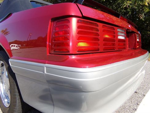 Used 1991 Ford Mustang GT image 27