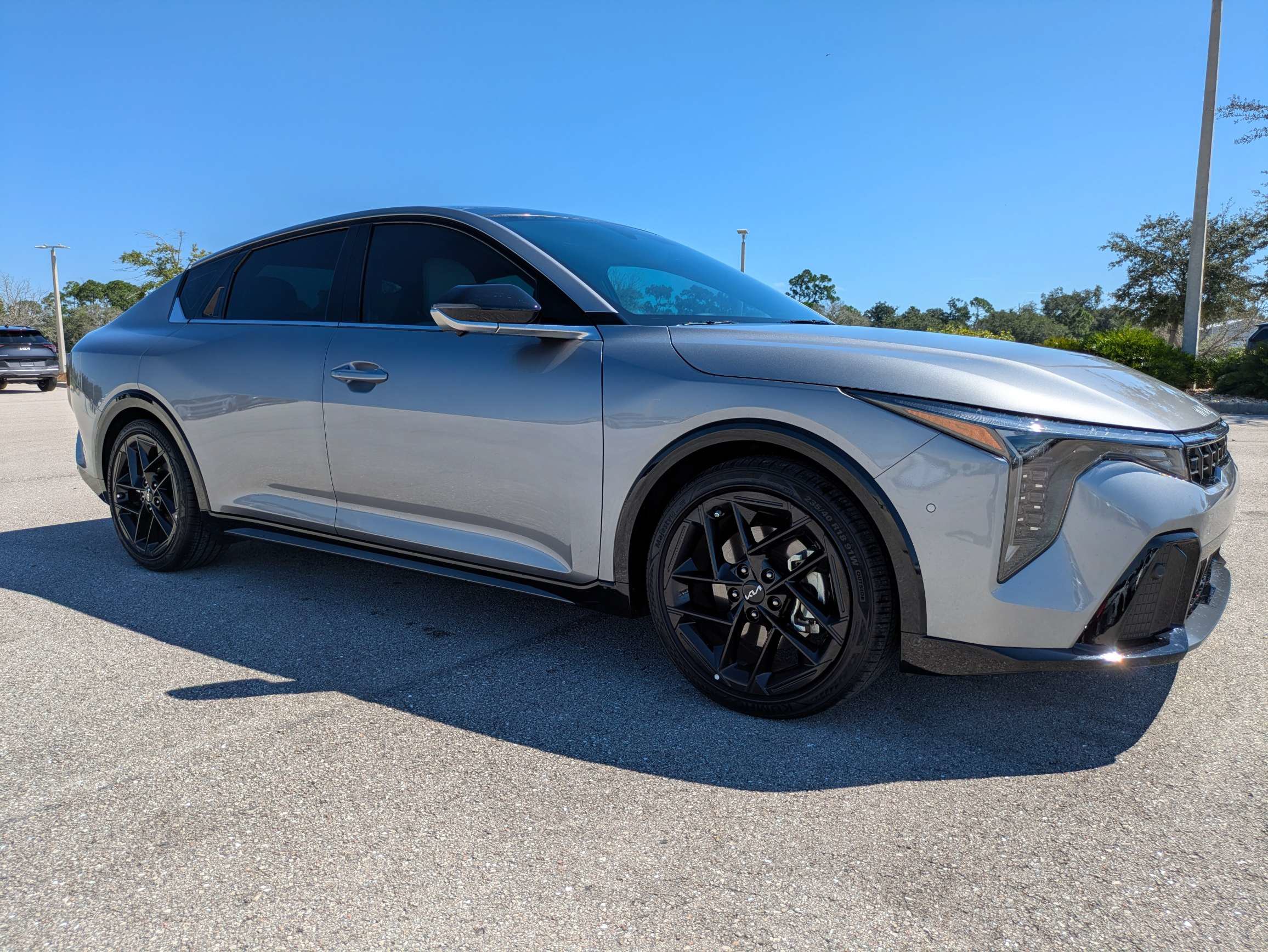 Certified 2025 Kia K4 GT-Line Turbo FWD image 2