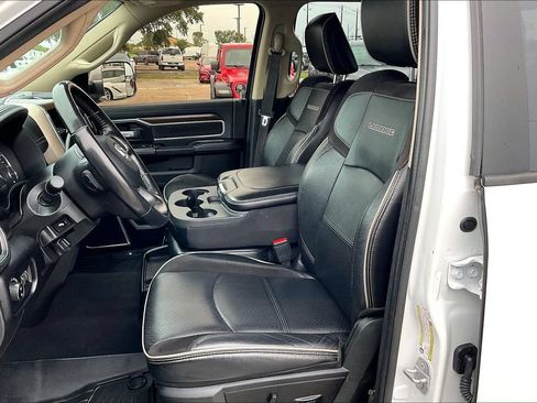Used 2022 RAM 2500 Laramie AWD/4WD image 18