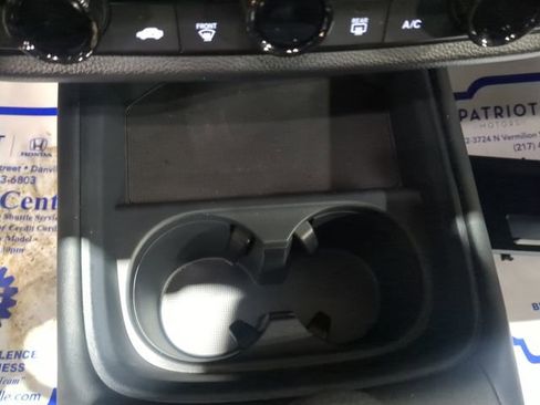 New 2025 Honda HR-V LX image 27