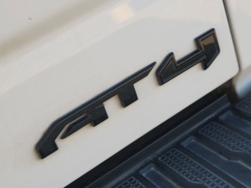 Used 2022 GMC Sierra 1500 AT4 w/ AT4 Premium Package image 13