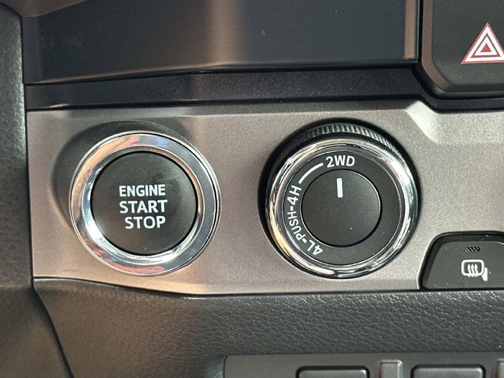 Used 2023 Toyota Tacoma SR5 w/ Technology Package AWD/4WD image 35