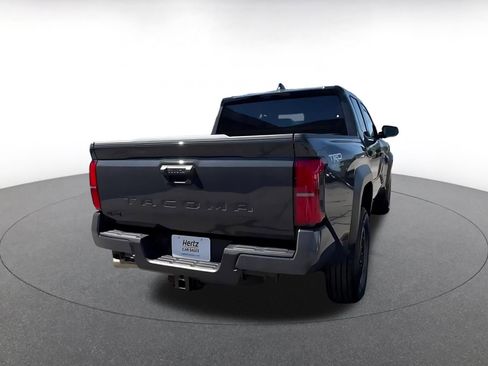 Used 2025 Toyota Tacoma TRD Off-Road image 17